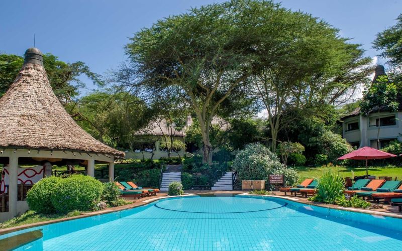 lake manyara serena